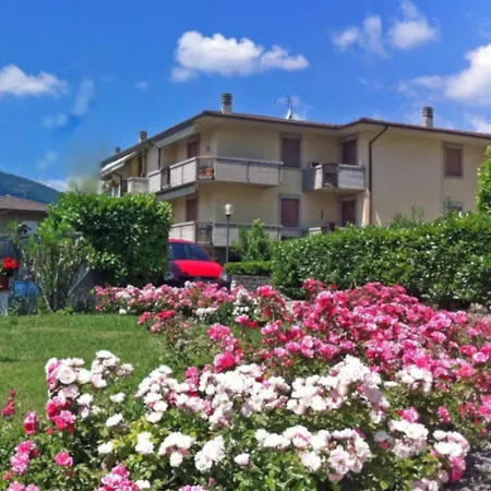 - Julia 306 - Ferienwohnung Am Gardasee Mit Pool Mieten Appartamento Tignale