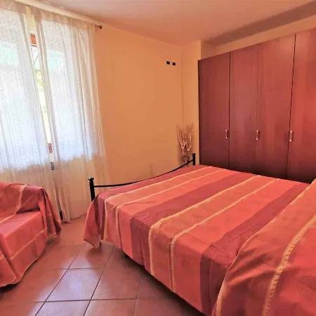 - Julia 306 - Ferienwohnung Am Gardasee Mit Pool Mieten Tignale
