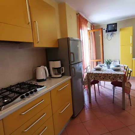 - Julia 306 - Ferienwohnung Am Gardasee Mit Pool Mieten